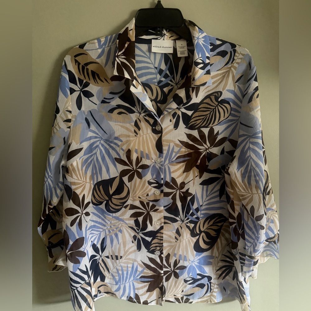 Alfred Dunner Sheer Tan Blue Tropical Leaf Print 3/4 bell sleeve blouse Sz 12